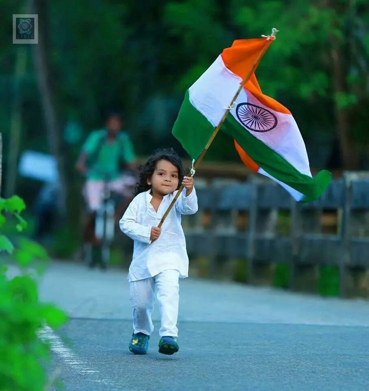 Why Retailers Should Stock Independence Day Kidswear Early