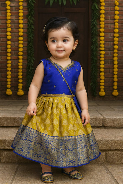 Girls Embellished Ethnic Lehenga Choli Set