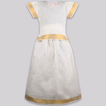 Girls ethnic wear