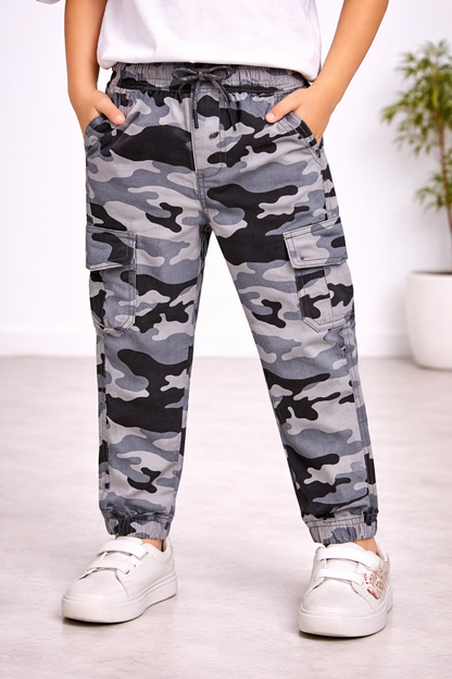 Boys Camouflage Print Regular Fit Jeans