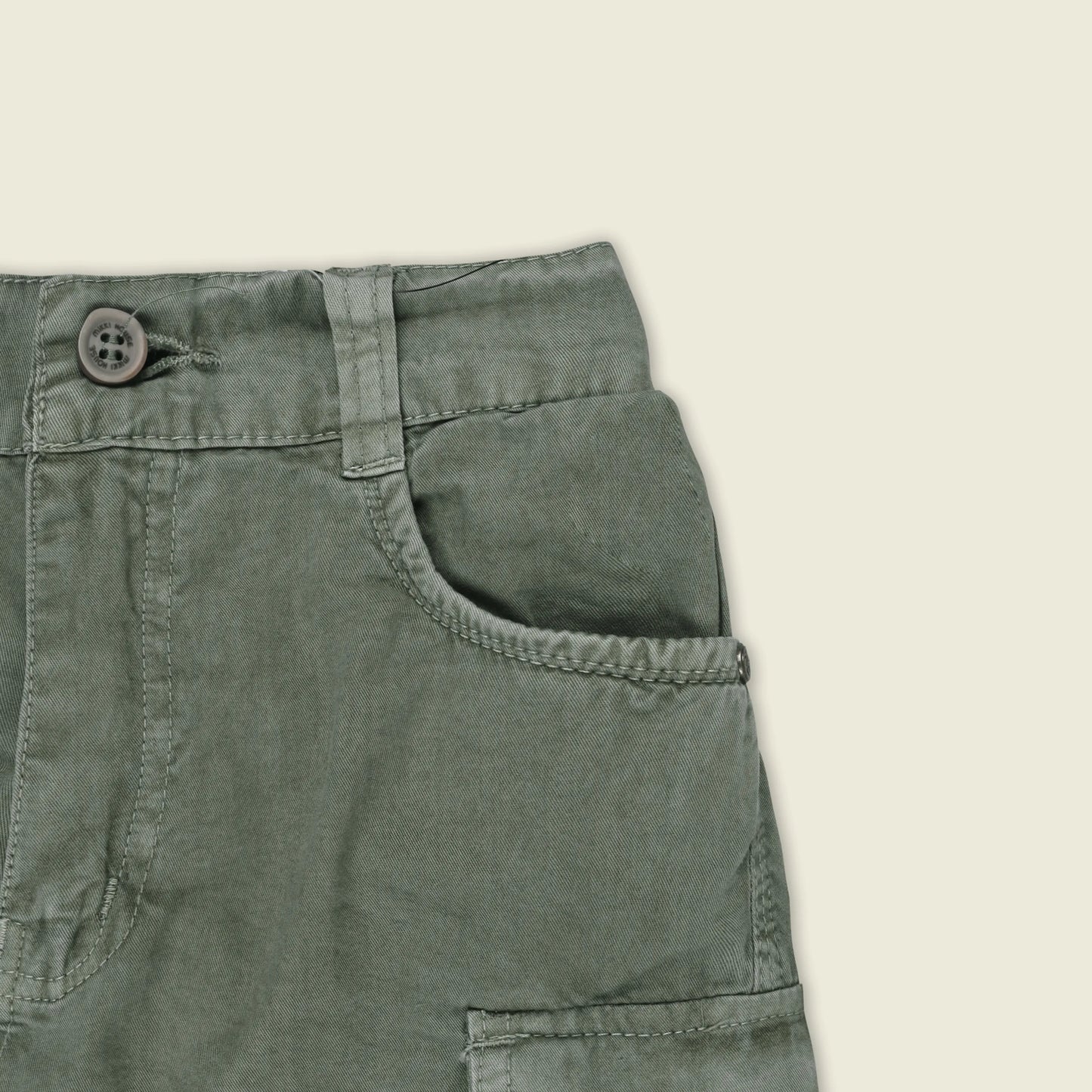 Boys Cotton Denim Cargo Shorts with Button Closure & Utility Pockets shrt015